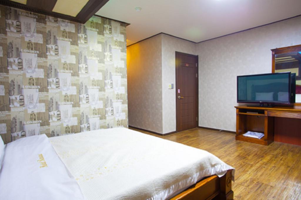 Guangju Hotel Banana Gwangju Metropolitan City Екстер'єр фото